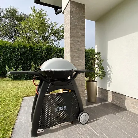 Hiša Helena * Kranj